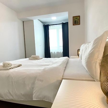 Astoria Apartment - Pet Friendly Brasov Exterior photo